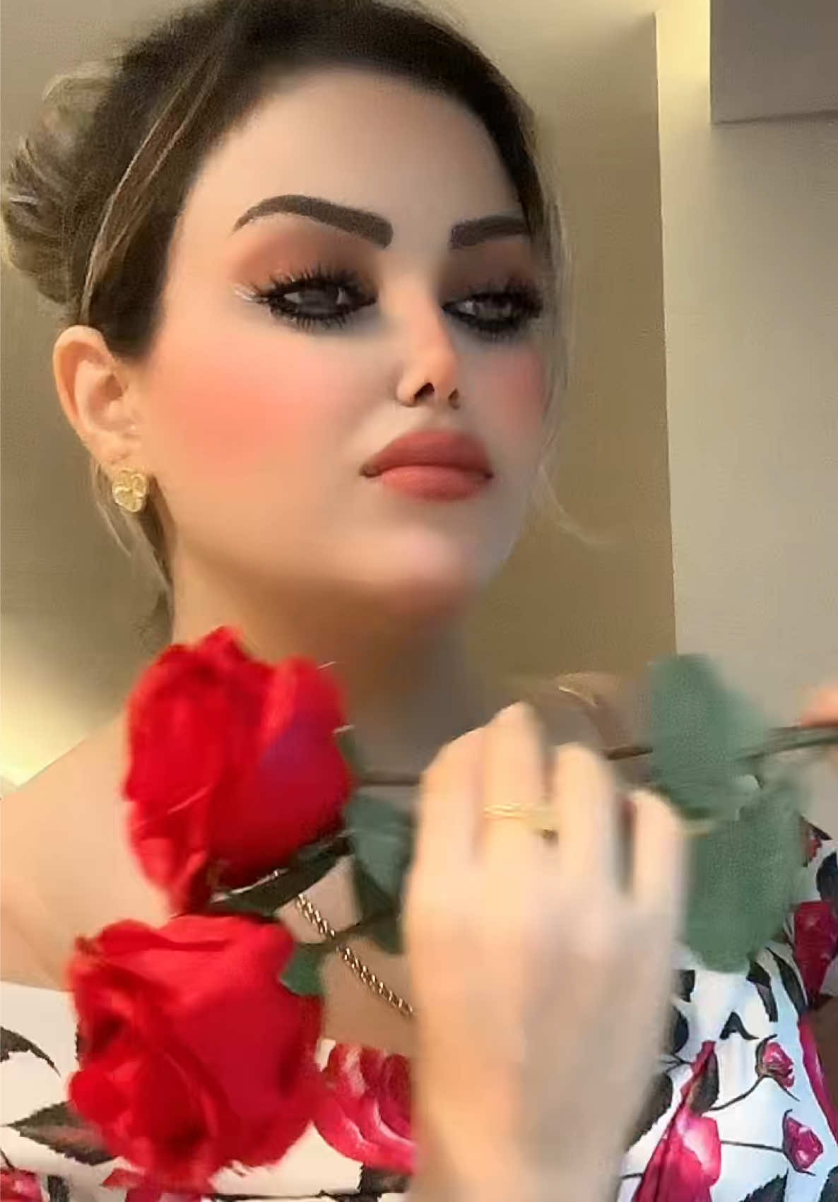 ماريد حبك ماريد لازقلي قوة🤕🤦🏼‍♀️ #viral #viralvideo #fouryou #fouryoupage #explorepage 