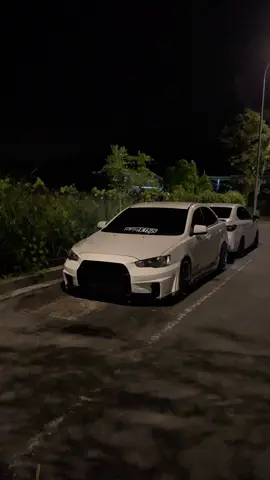 Just chilling  #mitsubishi #4b11 #evox #protoninspira #evolution 
