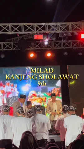 Milad Kanjeng Sholawat 9th✨ @Aflakha Mangkunegara @Kanjeng Sholawat_Official  #gusaflakhamangkunegara #pondoknurussalamwalisongogomang #miladkanjengsholawat9 #kanjengsholawat #jagadsholawatmangkunegara 