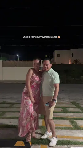 At my boyfriends dad and his step moms 6 year wedding anniversary celebration, congratulations Francis y Sharri love you guys! 💒💍  #anniversarycelebration 