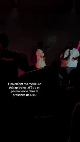 Safe place🤍#pourtoi #videoviral #passerdanslespourtoi #debloquemesvue🥲🙏🏽 