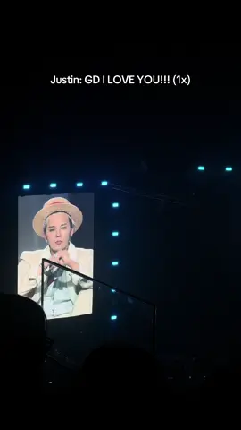 G-dragon wants @Justin 😏#gdragon #gd 