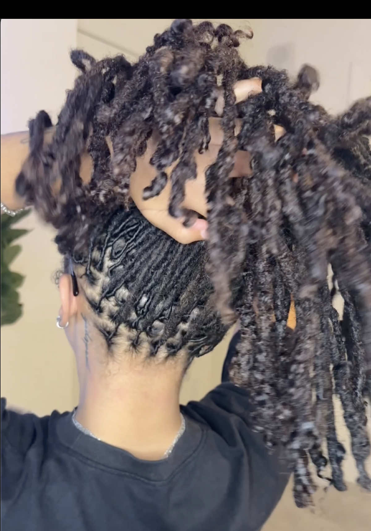 Not retwisting with Hold Tight… wyd???   Extra firm hold for smooth, shiny styles that strengthen and protect. Finish with Scent-Sational for hair that smells as good as it looks! 😍 #retwist #retwistlocs #locs #locstylesforwomen #locstyles 