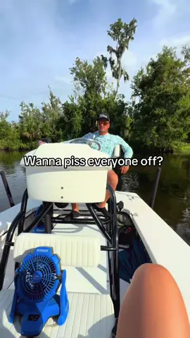 Hear me out… it’s all about comfort. #boat #florida #fypシ゚viral 