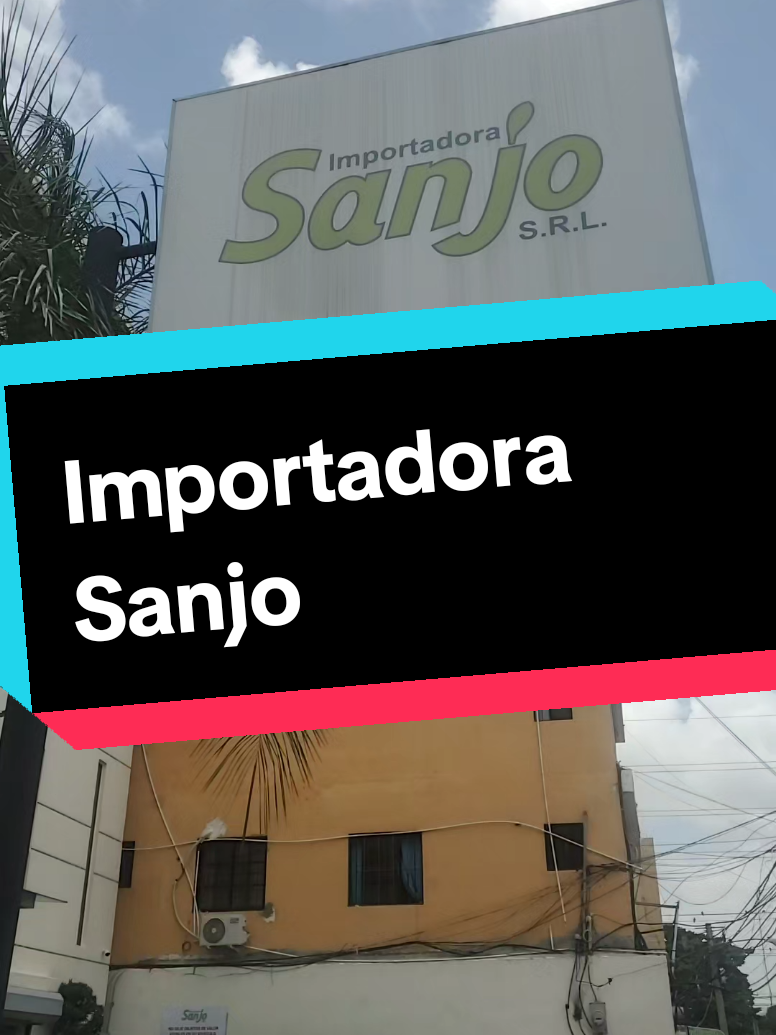 Importadora Sanjo Calle Correa y Cidron 55  cerca del Metro. Francisco Caamaño 