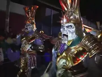 Asociación Conviteros de Sumpango año 2013, Los Internacional Conejos, agradecimientos a @William Tejaxun   por el Disco  #recuerdos #sumpango #convite #Guatemala #nostalgia 