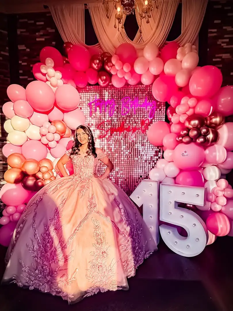 You dream it, and our #TeamExtra gets to make it your reality. This is more than just balloons to us it’s creating magic, building moments, and bringing your biggest, most extra visions to LIFE. 🎈 Ready to bring your dream event to life? 💌 Text us to start planning: 210-303-6651 👀 Follow along for daily inspiration: Instagram, Facebook, and TikTok #TeamExtra #BalloonArt #EventDesign #HoustonEvents   