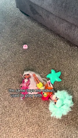 Nothing prepares you for how fast they grow 🥹 one minute you’re packing toys away, the next you’re pulling them out again for your baby 🤍 #MomLife #timeflies 