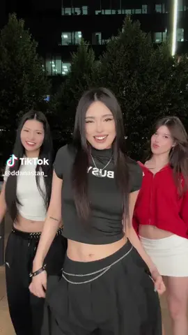 #creatorsearchinsights #unfrezzmyaccount #pyp#pyf #foryou girl 