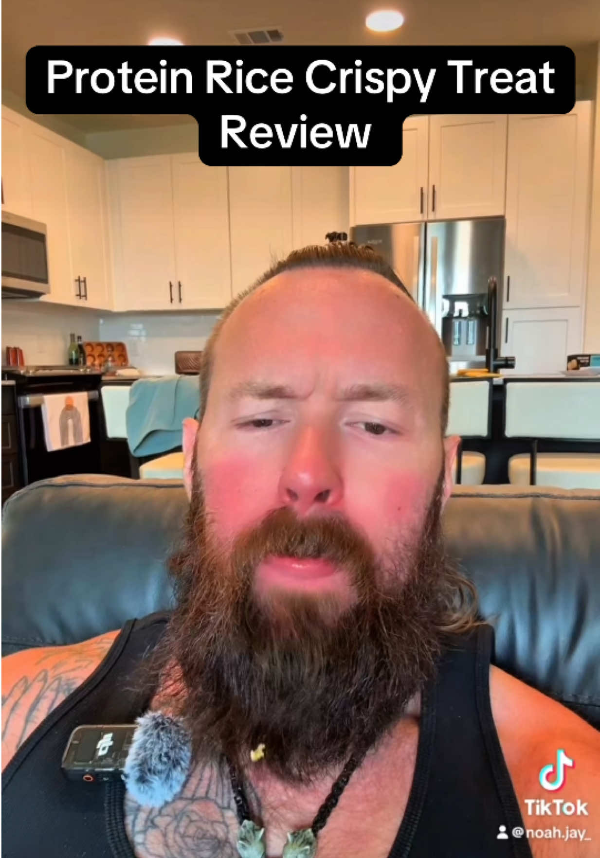 @Legion Supplements protein rice crispy treat review! 15 protein 190 calories! #protein #snack #ricecrispytreats #muscle #Fitness 