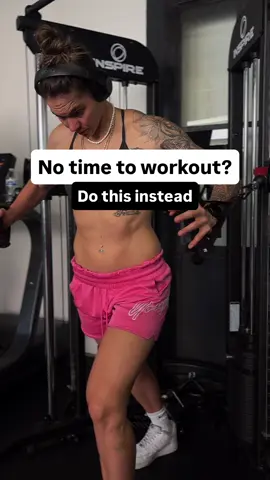 3 ways I help busy former athletes stay fit without living in the gym.  #formerathlete #onlinecoach #Fitness #strengthtraining #busywomen 