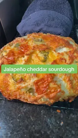 Jalapeño cheddar sourdough loaf came out amazing! ##sourdoughforbeginners##SourdoughStarter##HomeBaker##sourdoughbaking##sourdoughbread