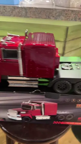 #bluetoothspeaker #bigrig #trucker #truckinglife #truckdriver 