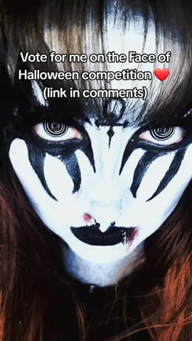 pretty plz❤️ #gothicmakeup #mua #fypmakeup #gothgirl #gothtok 