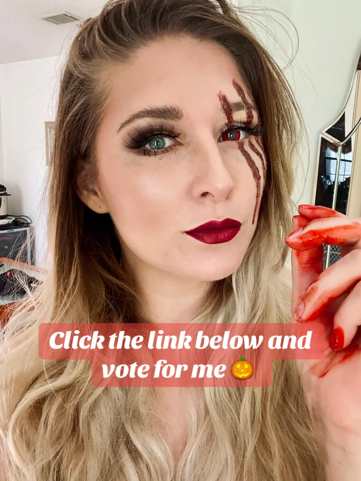 https://faceofhalloween.org/2025/alyssa-barwick #faceofhalloween #makeup #halloween #redridinghood #voteforme 