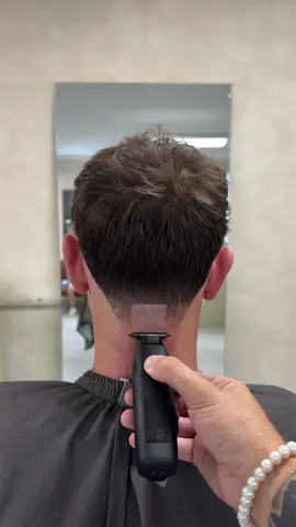 Taper tutorial #barber #hairtransformation #hairstyle #tutorialhair #haircut #tapertutorial 