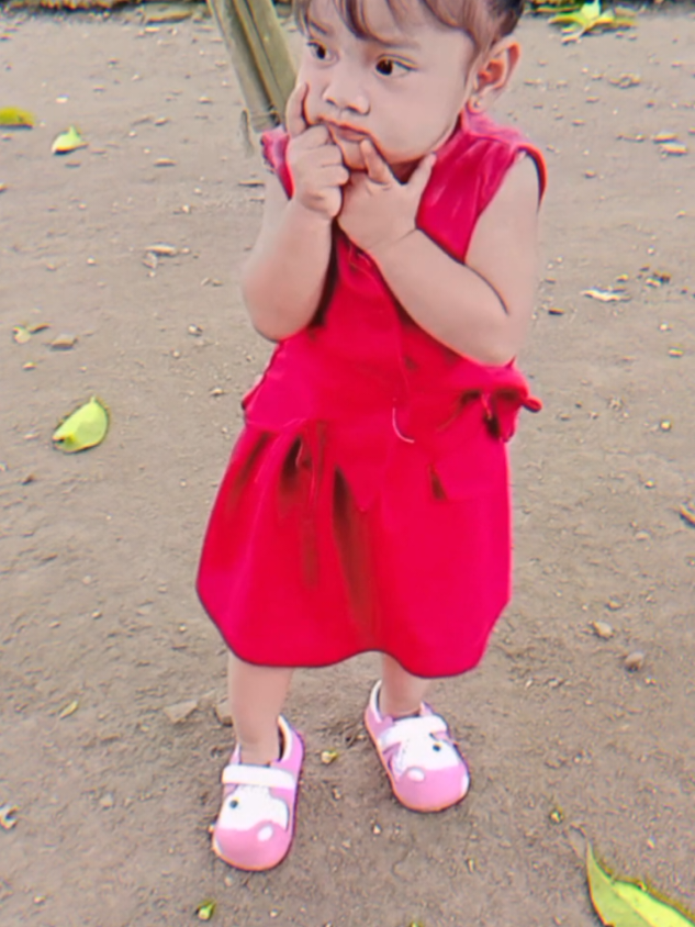 adekkk masihh cantik kan oom..?? #fyppppppppppppppppppppppp #tandalahir #anakcantikmama 