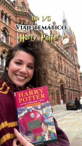 Día 1 /5 visitando localizaciones de Harry Potter en Londres ⚡️viaje temático. Este es el comienzo de una ruta mágica de cinco días por los escenarios y lugares que inspiraron la saga.ñ (no eran los padres el vídeo😅🤣) 📍 KINGS CROSS STATION Andén 9 y 3/4 – Harry Potter Shop 📍 ST PANCRAS STATION Fachada que utilizaron para Kings Cross 📍 CLAREMONT SQUARE Inspiración N12 Grimmauld Place – A 10 minutos de Kings Cross 📍 LEADENHALL MARKET Entrada al Caldero Chorreante y Callejón Diagon 📍 MILLENNIUM BRIDGE Los mortífagos lo destruyen en Harry Potter y el Príncipe Mestizo 📍 ST PAUL’S CATHEDRAL Escalera de Adivinación Localizaciones HarryPotter #HarryPotter #viajeharrypotter #visitlondon #harrypotterlocations 