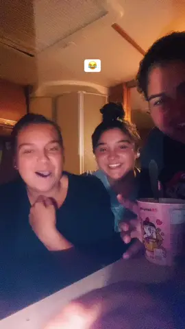 😂😂