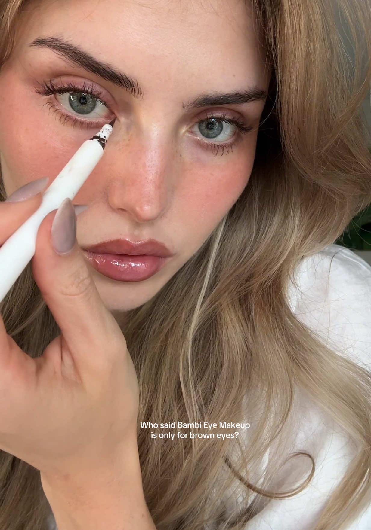 Big Doll Eyes #bambimakeup #makeupinspo 