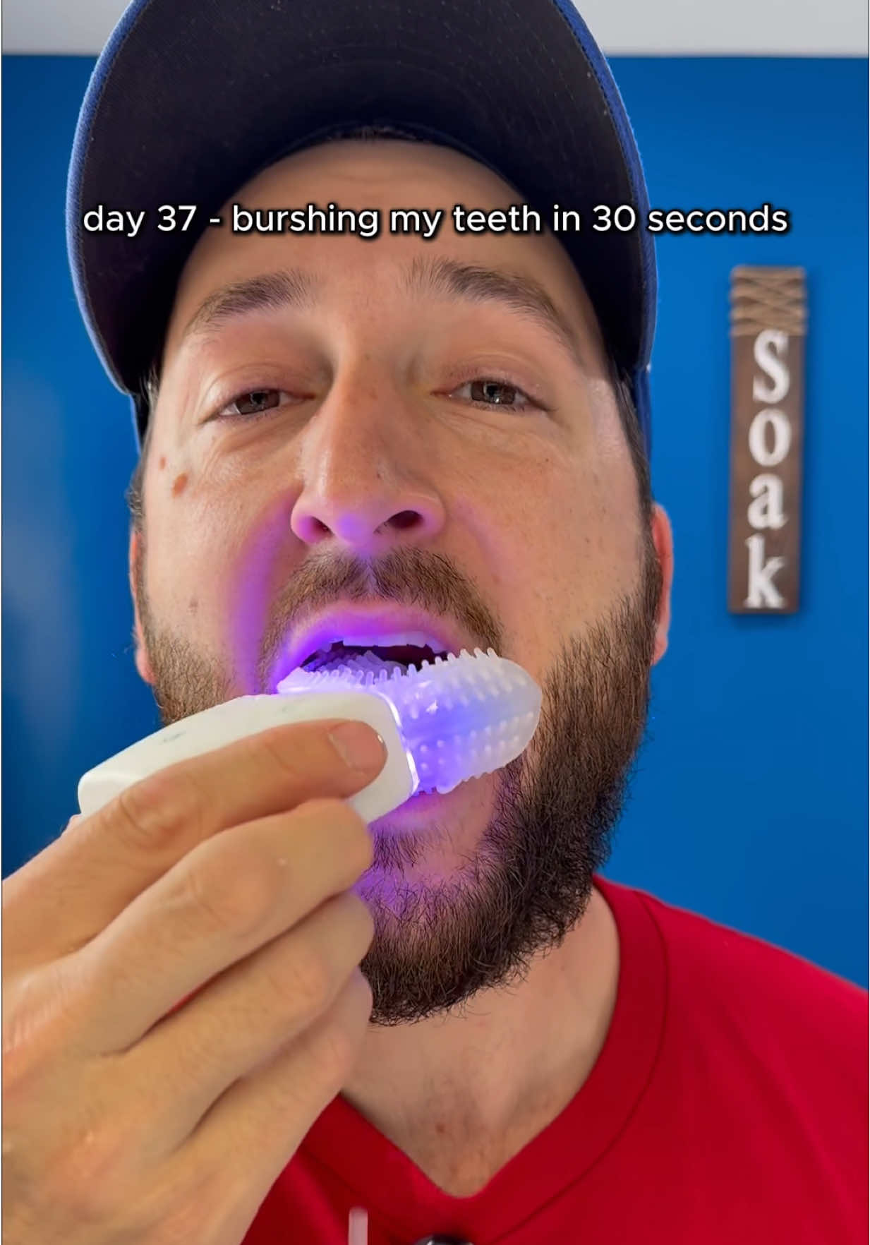 Day 37 - brushing my teeth in 30 seconds with the Autobrush #electrictoothbrush #automatictoothbrush #toothbrush #autobrush #oralcare 