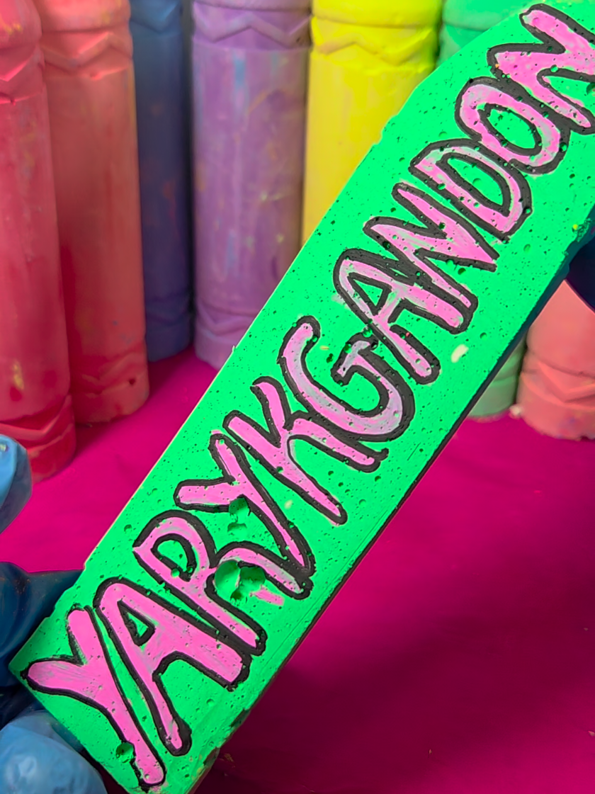 Replying to @barbosle Giant sidewalk chalk cutting asmr #asmr #asmrvideo #asmrsounds 