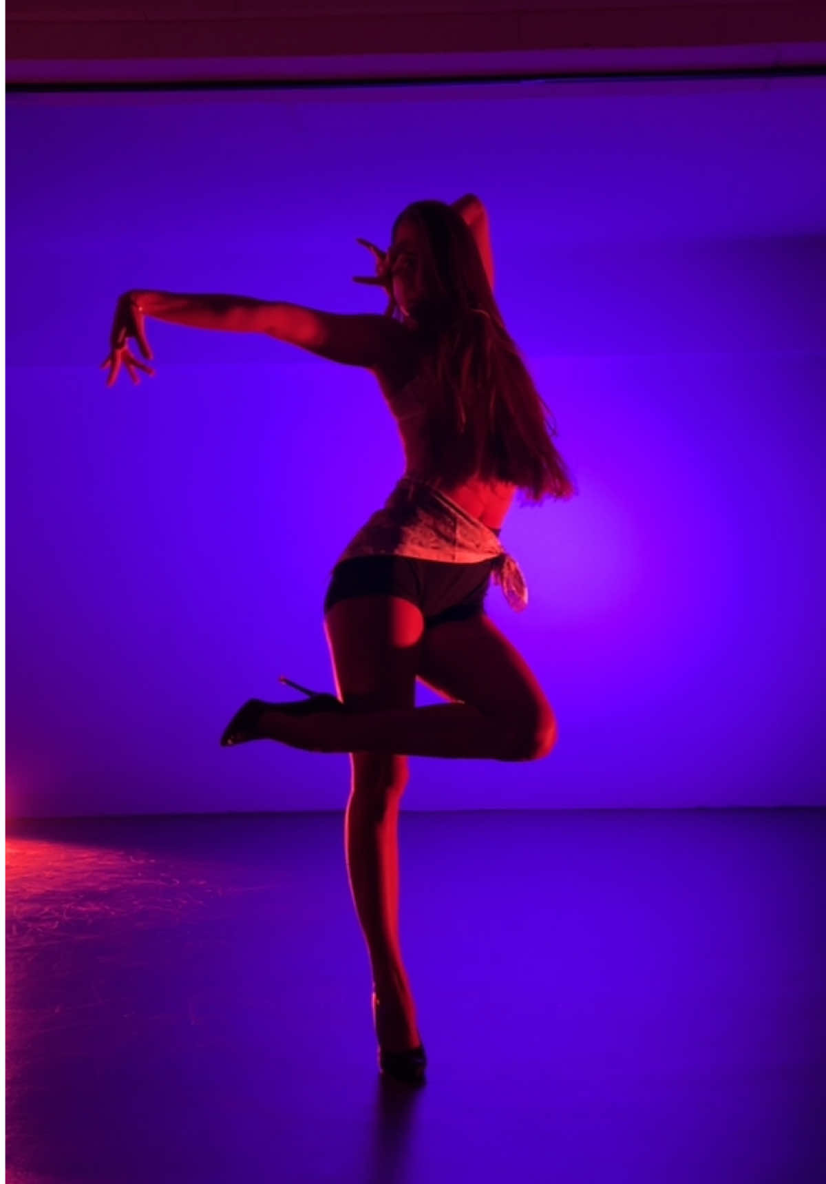 how deep is your love ?💔#highheels #choreography #heelsdance #highheelsdance #fyp #recommendations 