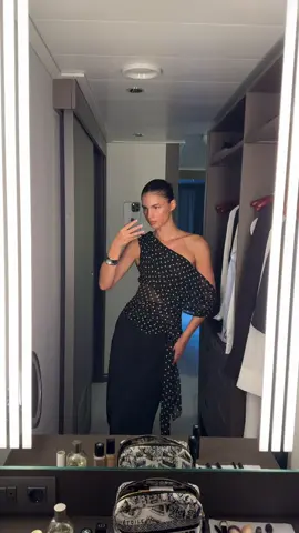 another moment for polka dots #fyp #outfitideas #outfitcheck 