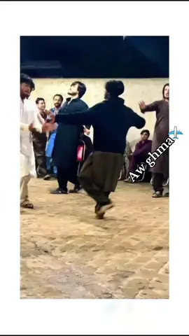 Yar sor golab da😔💔😔#foryou #foryoupage #standwithkashmir #burhan__tv @🌼(((ǍYÄN)))🌼 