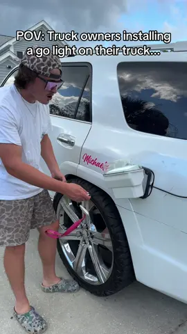 That's how they do it #trucks #squattedtrucks #chevy 
