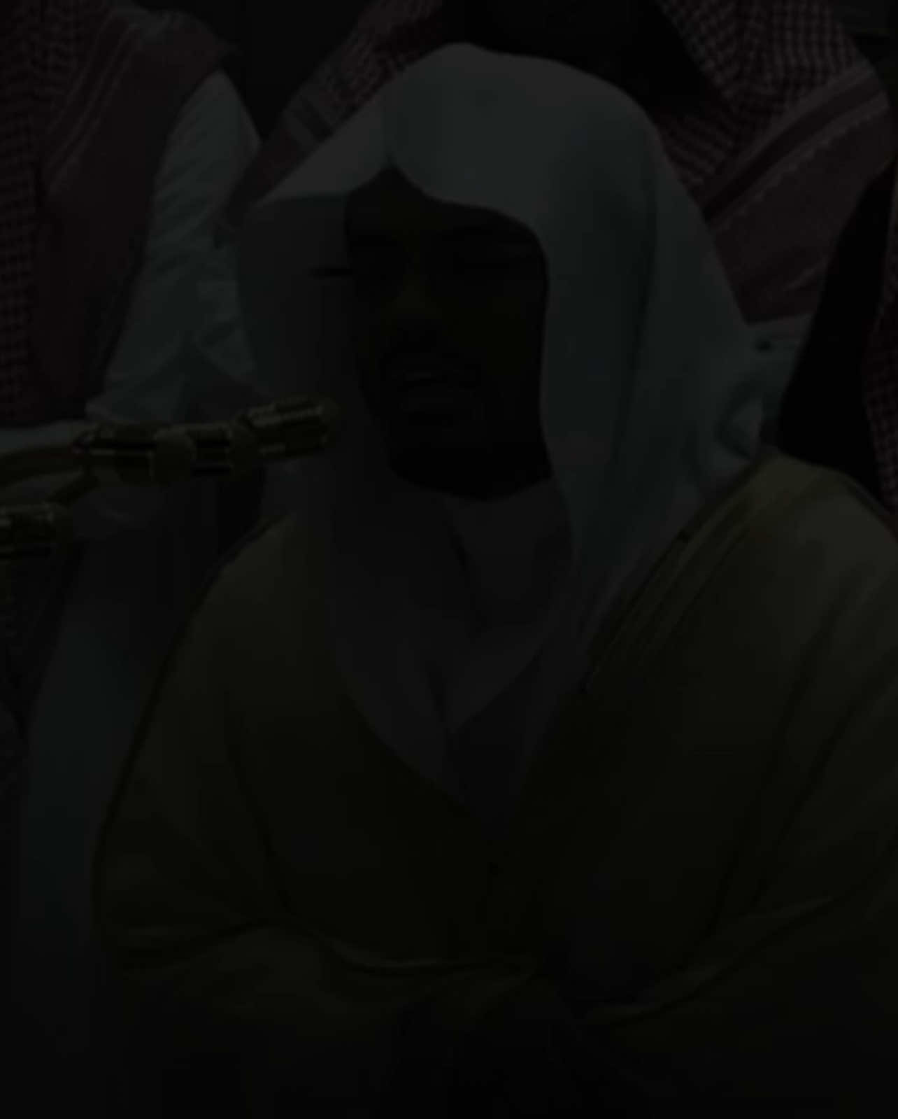 ﴿قل ٱللهم مـٰلك ٱلملك تؤتی ٱلملك من تشاء وتنزع ٱلملك ممن تشاء وتعز من تشاء وتذل من تشاء بیدك ٱلخیر إنك علىٰ كل شیء قدیر﴾ #ياسر_الدوسري #قران_كريم #قران #تلاوة_خاشعة #سورة_آل_عمران 