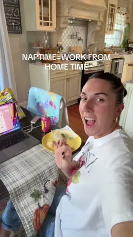 Working from home is not for the weak. I literally can’t do anything when she’s awake. She’ll be all up in my business. So nap times defffff looks like this most days. Dance studio/ teacher mom probs 🤪 #danceteacher #dancestudio #pregnantmom #workingmom #workfromhome 