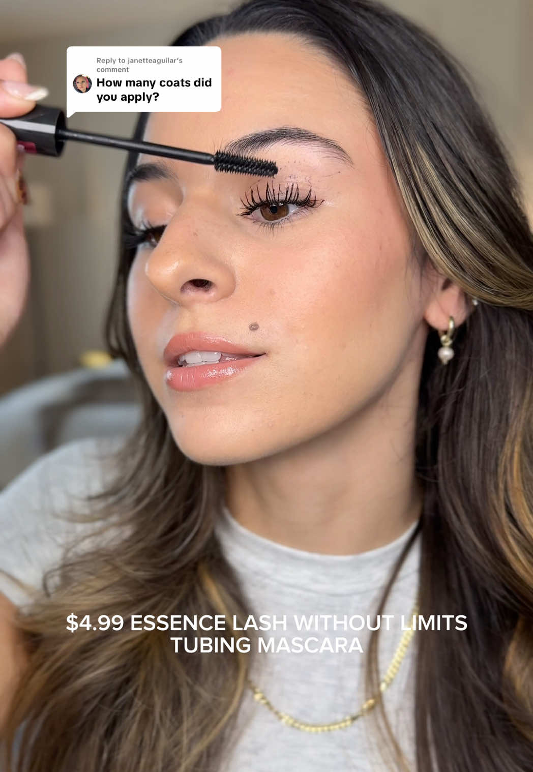 Replying to @janetteaguilar $4.99 @essence.cosmetics tubing mascara👀👏🏼🤭 the length & volume this gives my lashes is so good🤩 #essence #essencemascara #drugstoremascara #newmascaralaunch #tiktokshoplabordaysale 