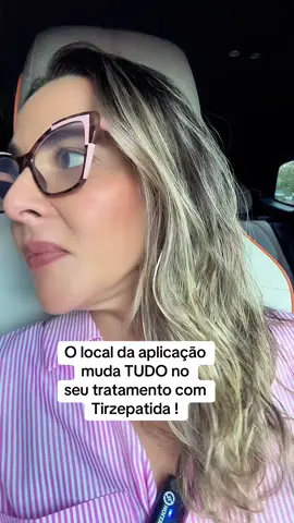 ✨ Sabia que o local da aplicação pode mudar completamente sua experiência com a tirzepatida?  Parece detalhe… mas faz toda a diferença! 💉 Barriga, coxa ou braço? Cada região pode gerar: ✔️ Picos mais rápidos ou mais lentos ✔️ Supressão de apetite mais forte ou mais constante ✔️ Conforto maior ou menor na aplicação Isso acontece porque a absorção do medicamento varia conforme gordura localizada, tônus muscular e fluxo sanguíneo. 👉 Não existe “certo ou errado”: existe o que funciona melhor PARA VOCÊ. 🔎 Minha dica: observe como seu corpo reage e converse com seu médico para ajustar! 💬 Agora quero saber: ➡️ Qual o seu local favorito para aplicar GLP-1? ➡️ Você já testou em regiões diferentes? 🌟 Comente aqui embaixo e compartilhe sua experiência! 📲 Salve esse post para lembrar na próxima aplicação.