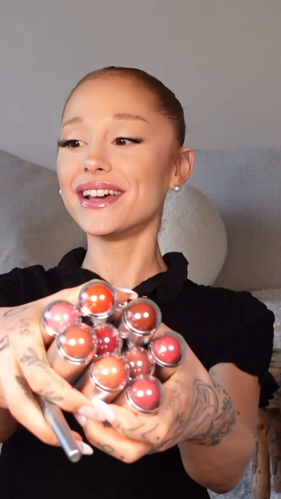our eclipse cheek and lip sticks are an everyday essential (⺣◡⺣)♡
