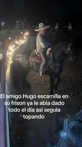 #foryoupage #paratii #caballosbailadores #caballofrison🖤 #enumclaw @El coronel 🐎🐴🧲 