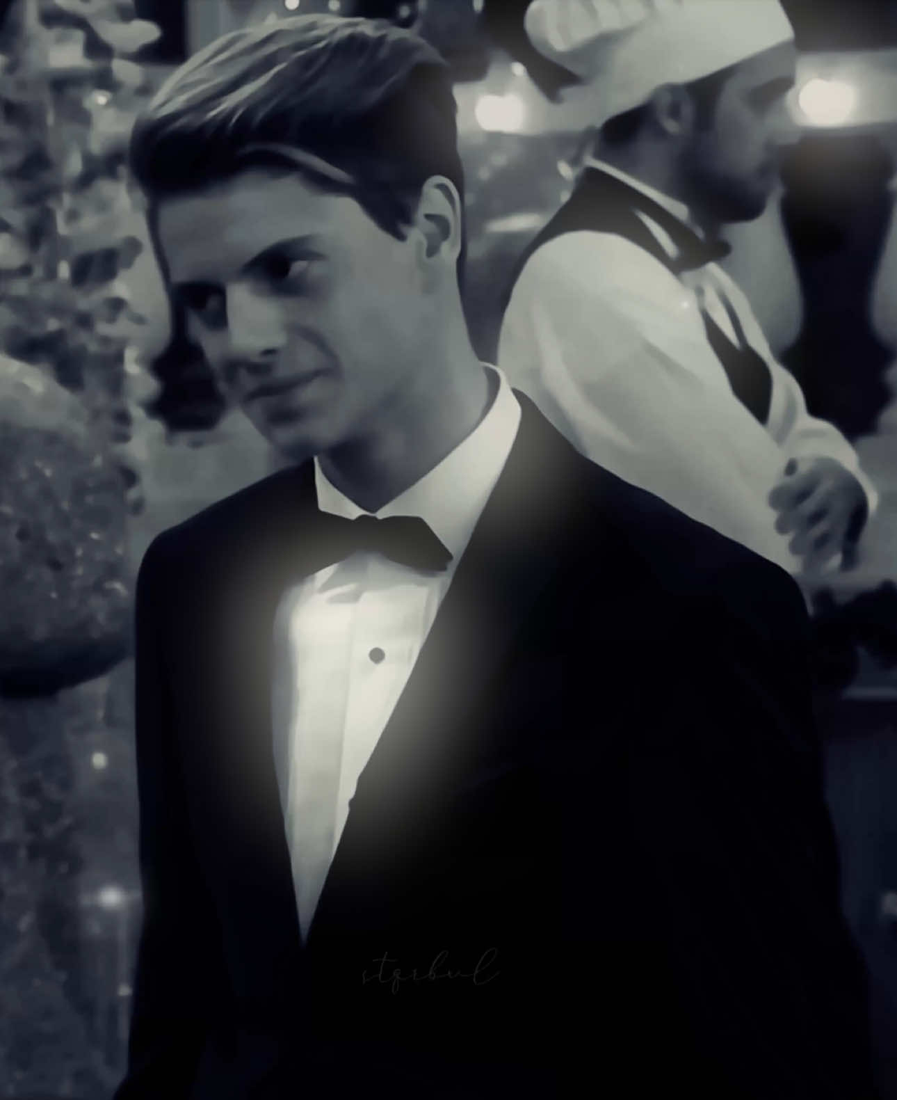 #stqrbvl | copiou?? 🤨 - omg i love use this scene. cc: me ib transition: @ cvpidio sdt: @henryqvz @Mari.sel<3 @ssofia.eilish @charr @𝙽𝚊𝚝𝚊𝚕𝚒𝚊 ᥫ᭡  #viral #videostar #kiddanger #henrydangeredit 