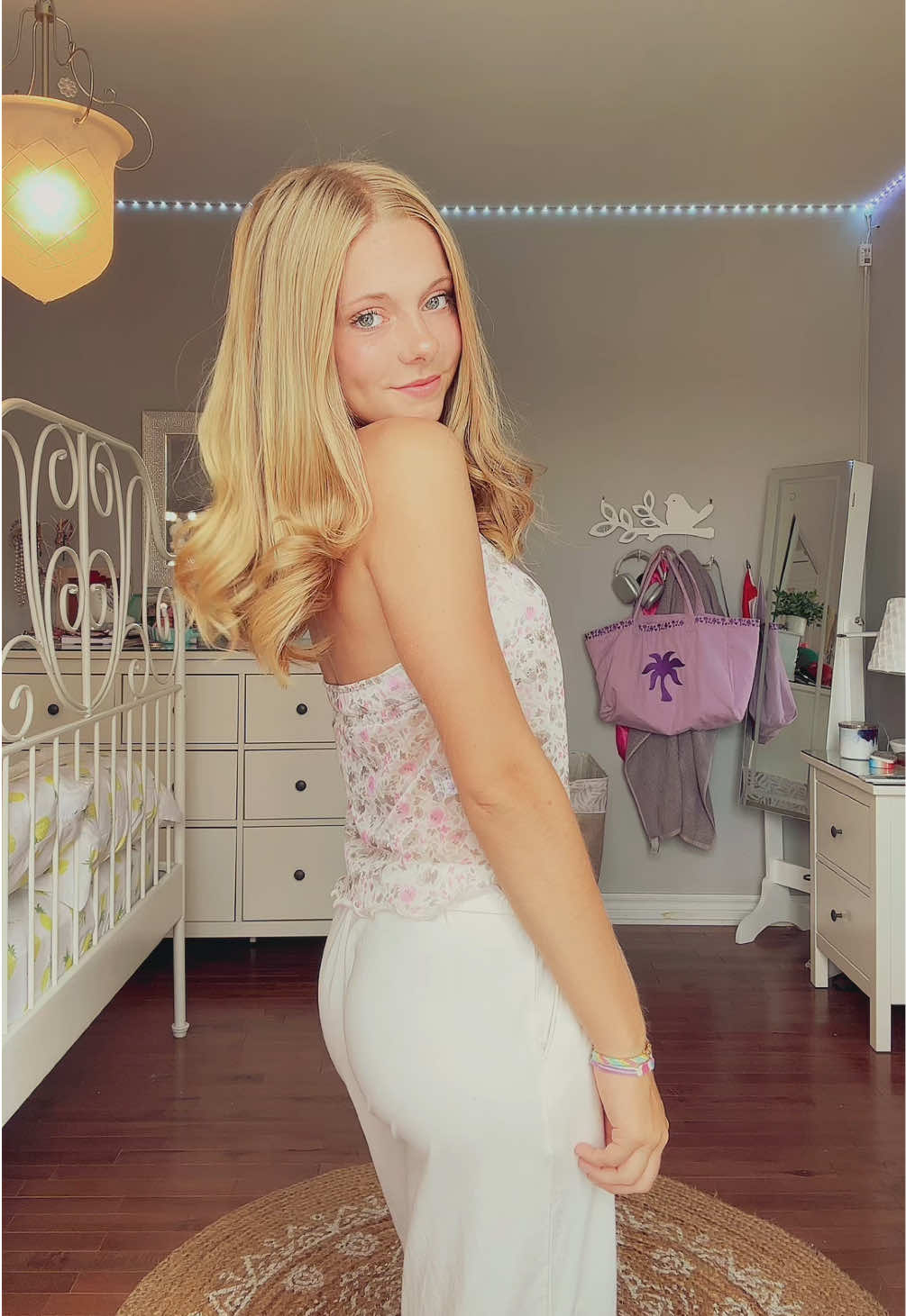 Nouveau pants! #OOTD #outfitinspo #pretty #fyp #pourtoi 