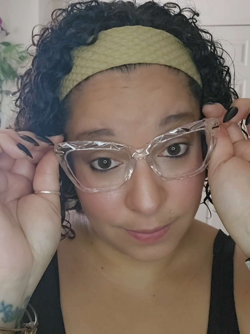 GRWM: Mom edition but make it brand-ready 👶💄 If I can get glam with a baby in one arm, imagine how I can make your product the hero in under 10 seconds. This is the real life content people stop scrolling for. #UGCcreator #MomContent #GRWM #RelatableContent #UGC 