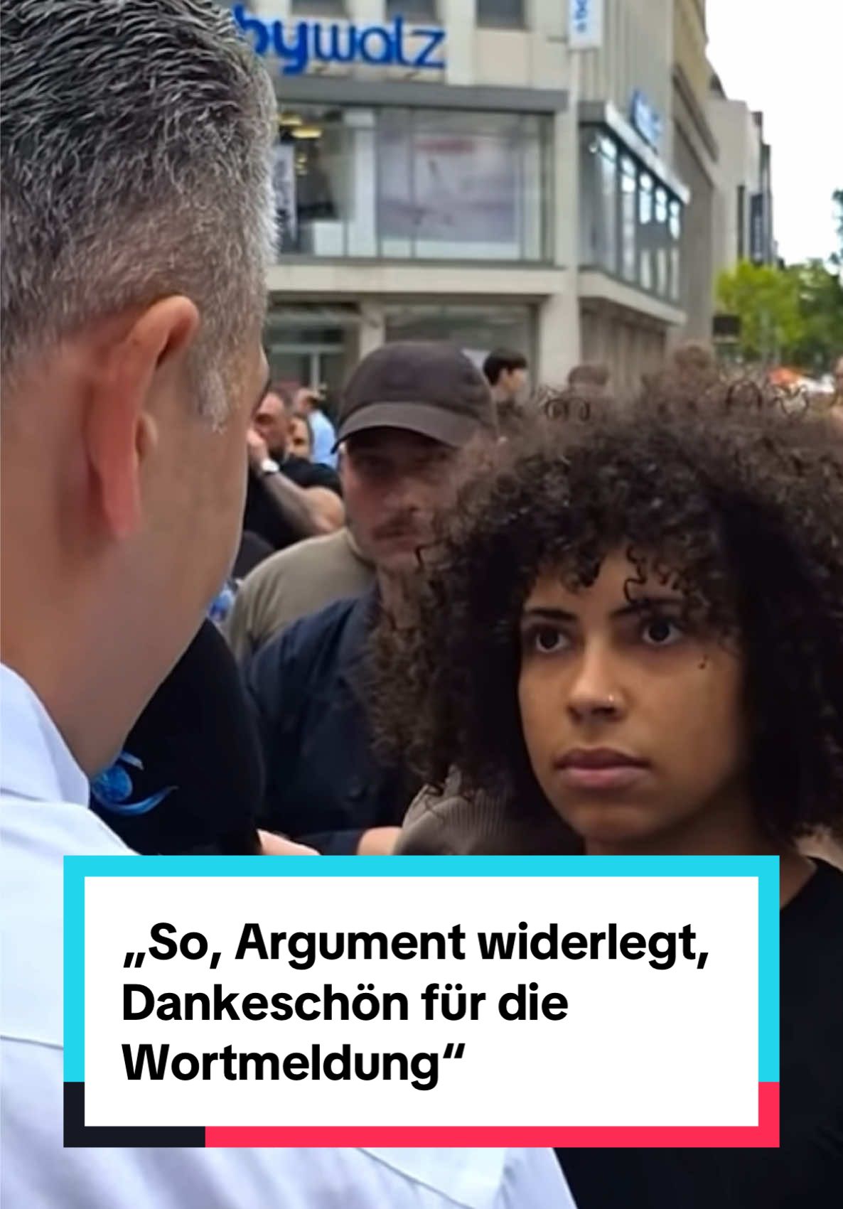 „So, Argument widerlegt, Dankeschön für die Wortmeldung“ #Irfan #düsseldorf #irfanpeci #kundgebung #BPE @Ausreisehelfer 