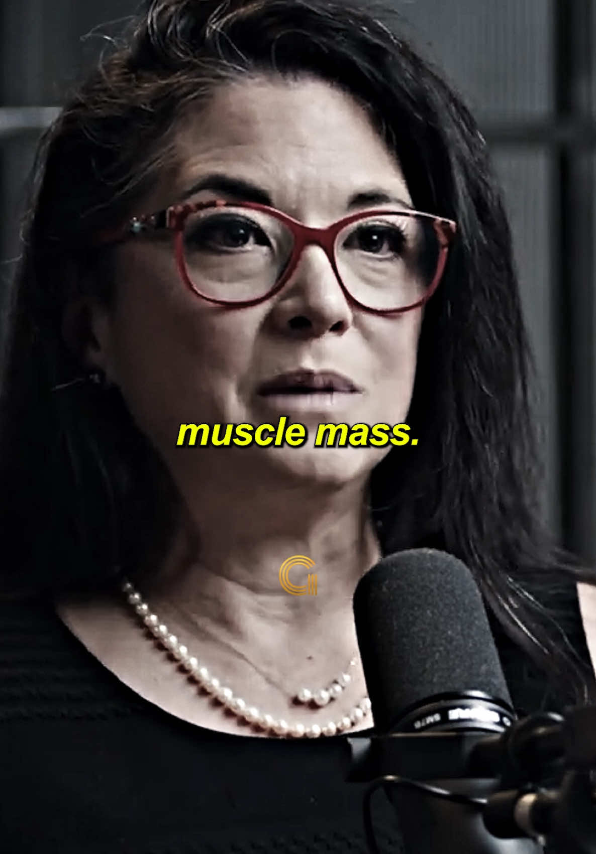 “I call it the critical decade…” 🤯 - Watch the full podcast with Vonda Wright in @The Diary Of A CEO - #muscle #musclehealth #healthadvice #vondawright #thediaryofaceo 