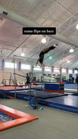 suprised myself with the stalders today #gymnastics #gators #uf #bars #grips 