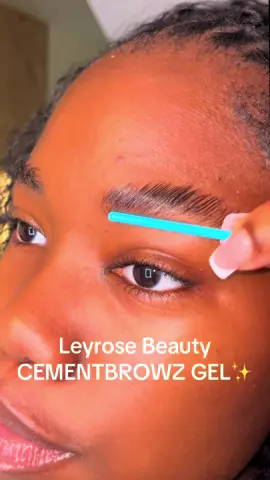 Only using the best CEMENTBROWZ✨ #browlamination #browtint #browlaminationtutorial #browgel #laminatedbrows 