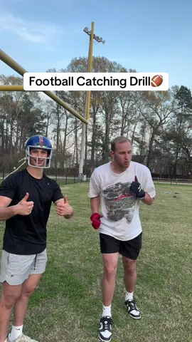 Football Catching Drill🏈😤 #football #sports #funny #athlete @Max 