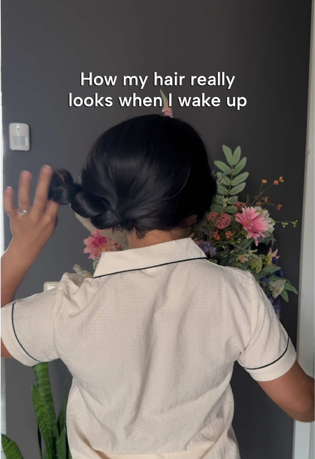 You made me do this 🤭 Learn how to do the ponytail overnight curls to save your time! How would you like me to make a series of my hair? 🥰 Follow @kcinthenetherlands for daily soft life vlogs!  #blowoutcurls #blowout #hairinspo #morninghair #heatlesscurlsovernight 