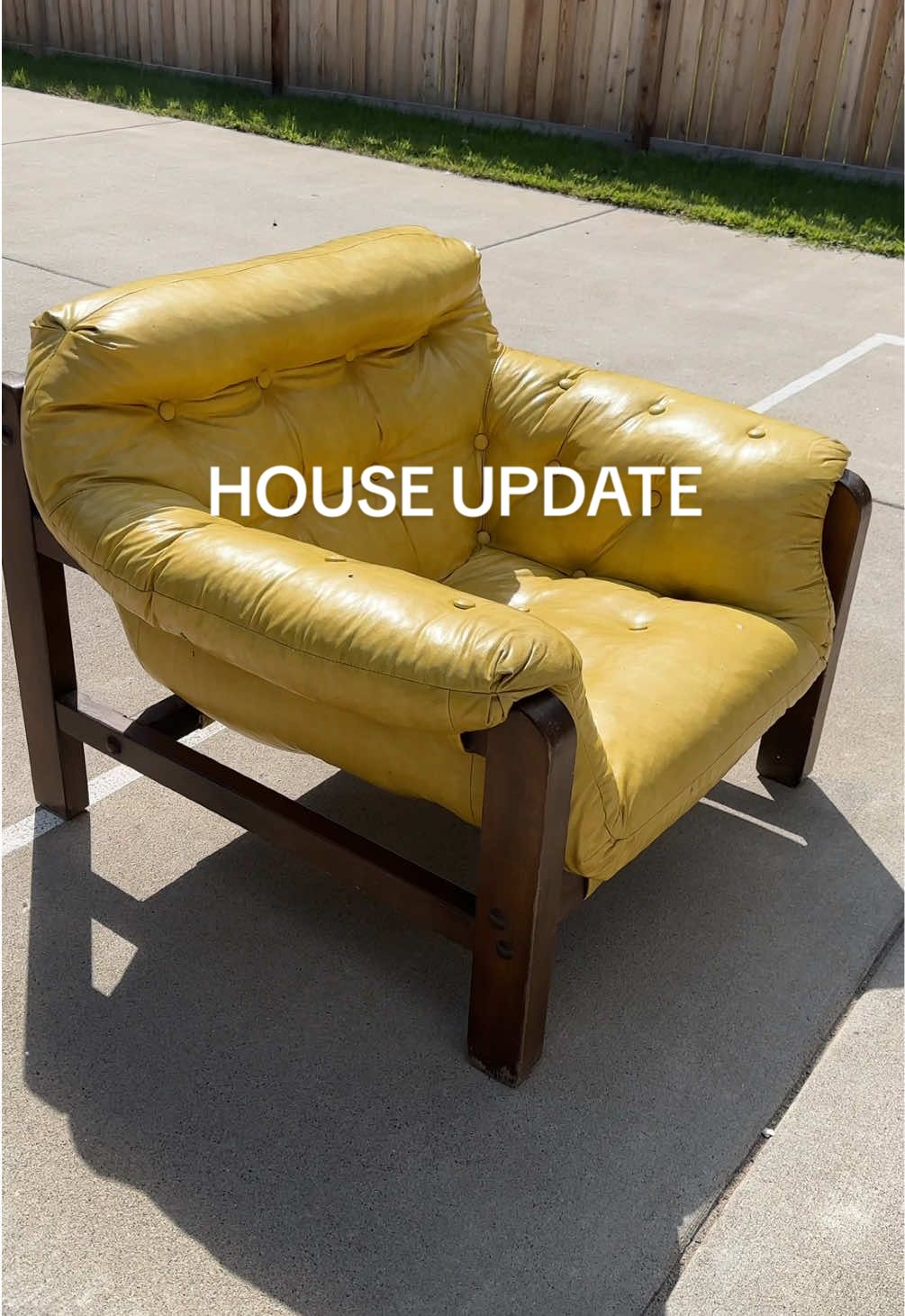 Save my yellow chair challenge 2025 #interiordesign 