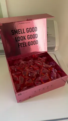 Smell so delicious and sexy. If your clothes smell good then you will smell good. #laundrysauce #laundrypod #luxury #laundrydetergent #luxuryhomes 