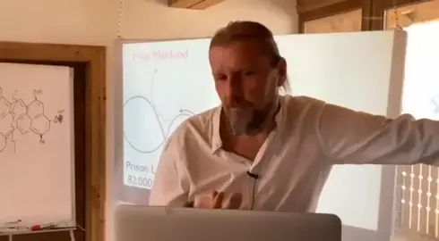 KI = Künstliche Intelligenz wie funktioniert Sie?  Erde, Mond, Saturn 🌍 🌑 🪐  3. Dimension = Holographischer Film  Lichtfalle, unkontrollierte Seelen Reinkarnationfalle,   Zeitschleife seit 2014 ausgesetzt  Zoom Interview  Dr. Harald Thiers & Dr. A Noak https://t.me/Reptiloiden2024