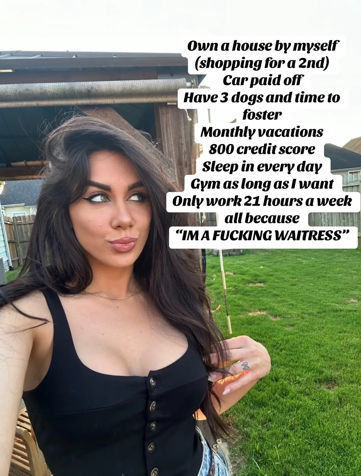 Serving is now giving a lot of people great lives in my opinion🤷🏻‍♀️ #waitress #server
