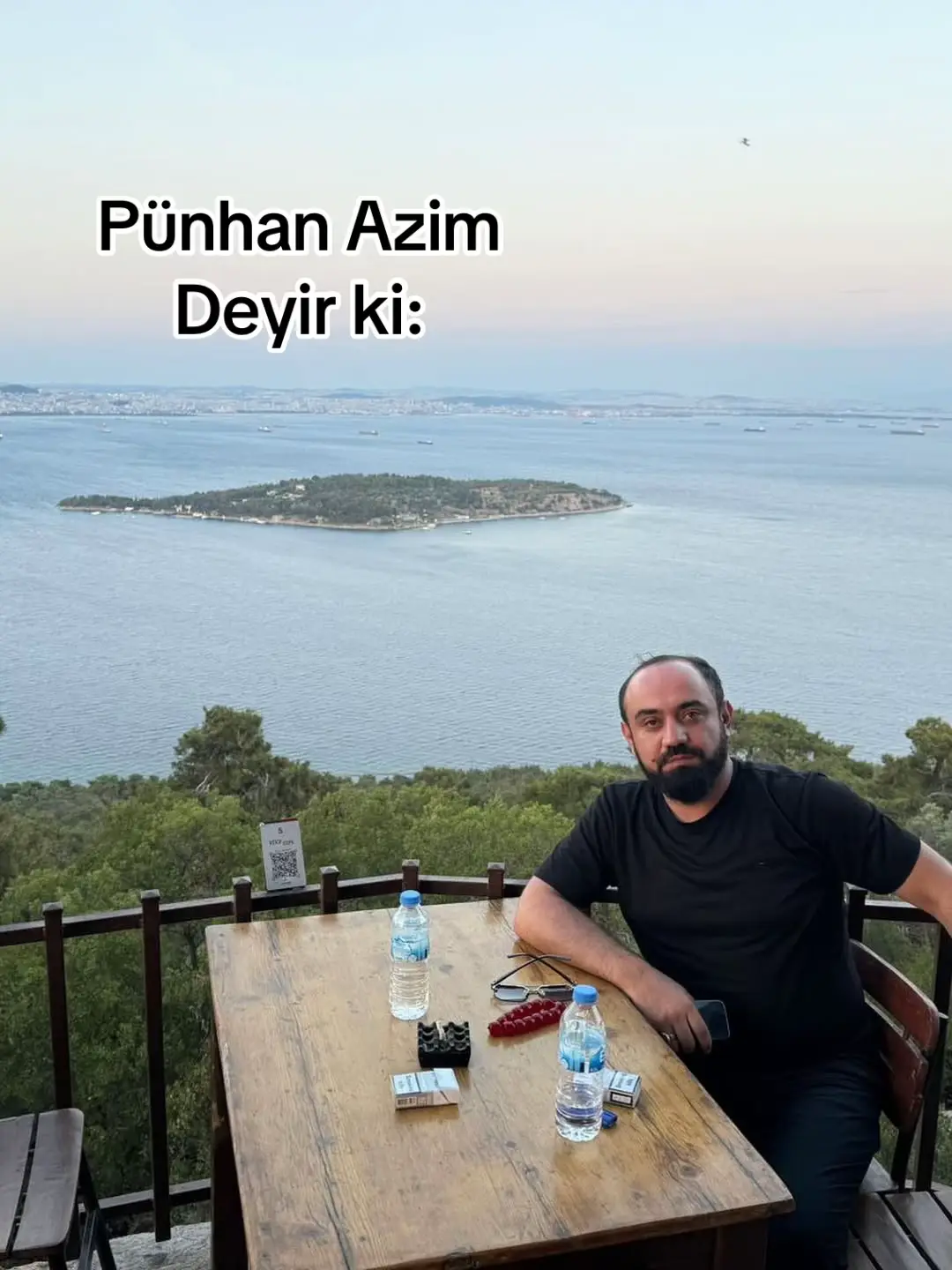 Pünhan Azim #pünhanalatavali #azərbaycanyazıçıları #poeziya #şeirdünyası #şeir 